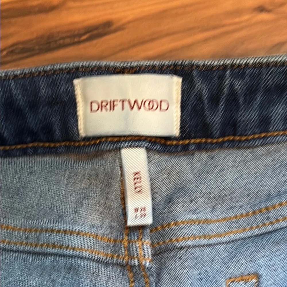 Floral Embroidered Blue Jeans - Picture 4 of 5